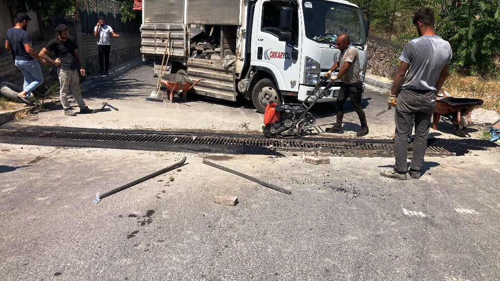 Dilovası Belediyesi Mazgallara Bakım ve Tamir Çalışmaları Başlattı